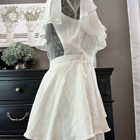 DO+BE White Ruffle Wrap Romper – Size S (New with Tags) - Picture 8 of 15